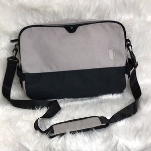 Bagsmart RFID Laptop iPad/Briefcase